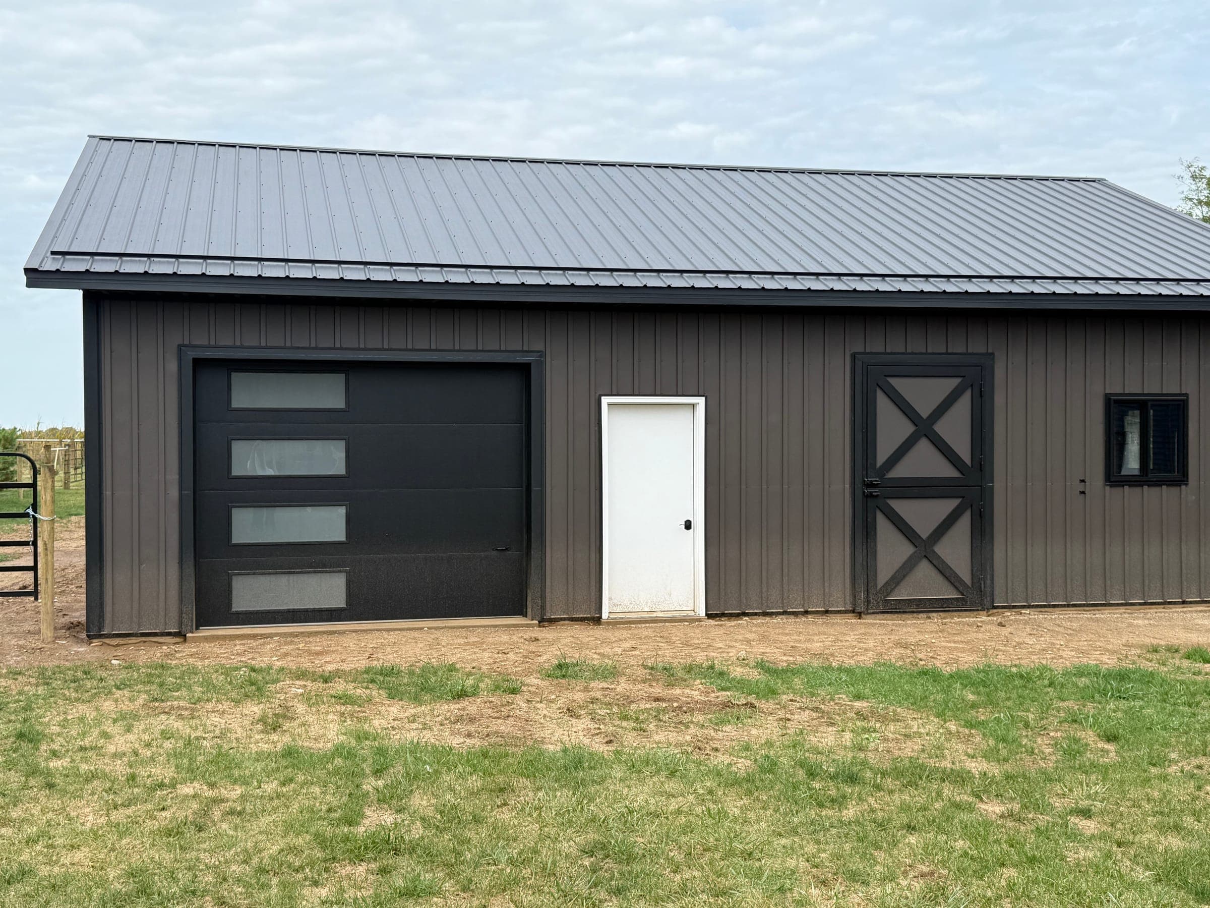 Agricultural barn construction in Middlebury, Indiana